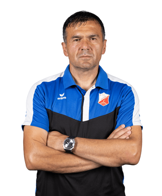 <div class="firstname">Мило</div><div class="lastname">Ђуровић</div>